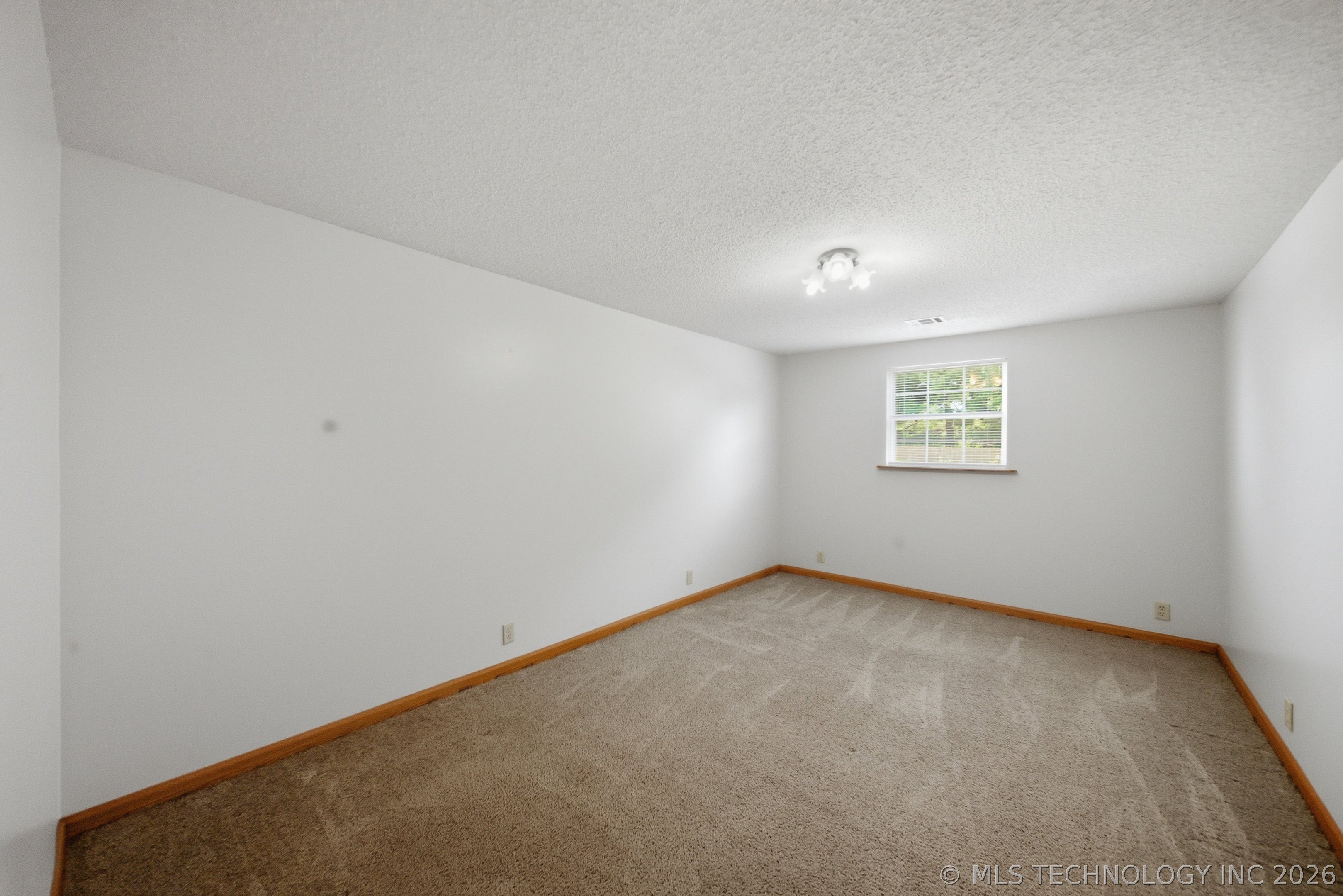 16610 S 4180 Road Property Photo 24