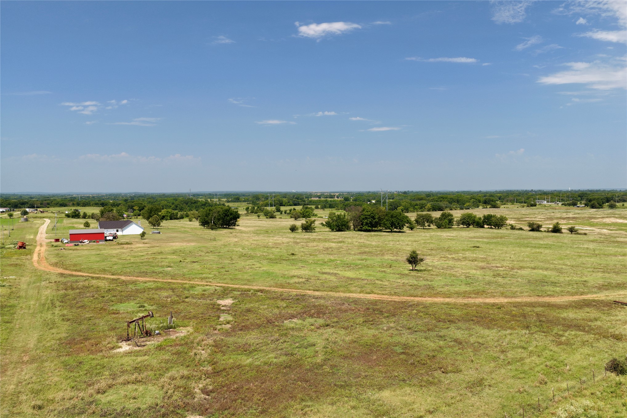 19400 S 300 Road Property Photo 47