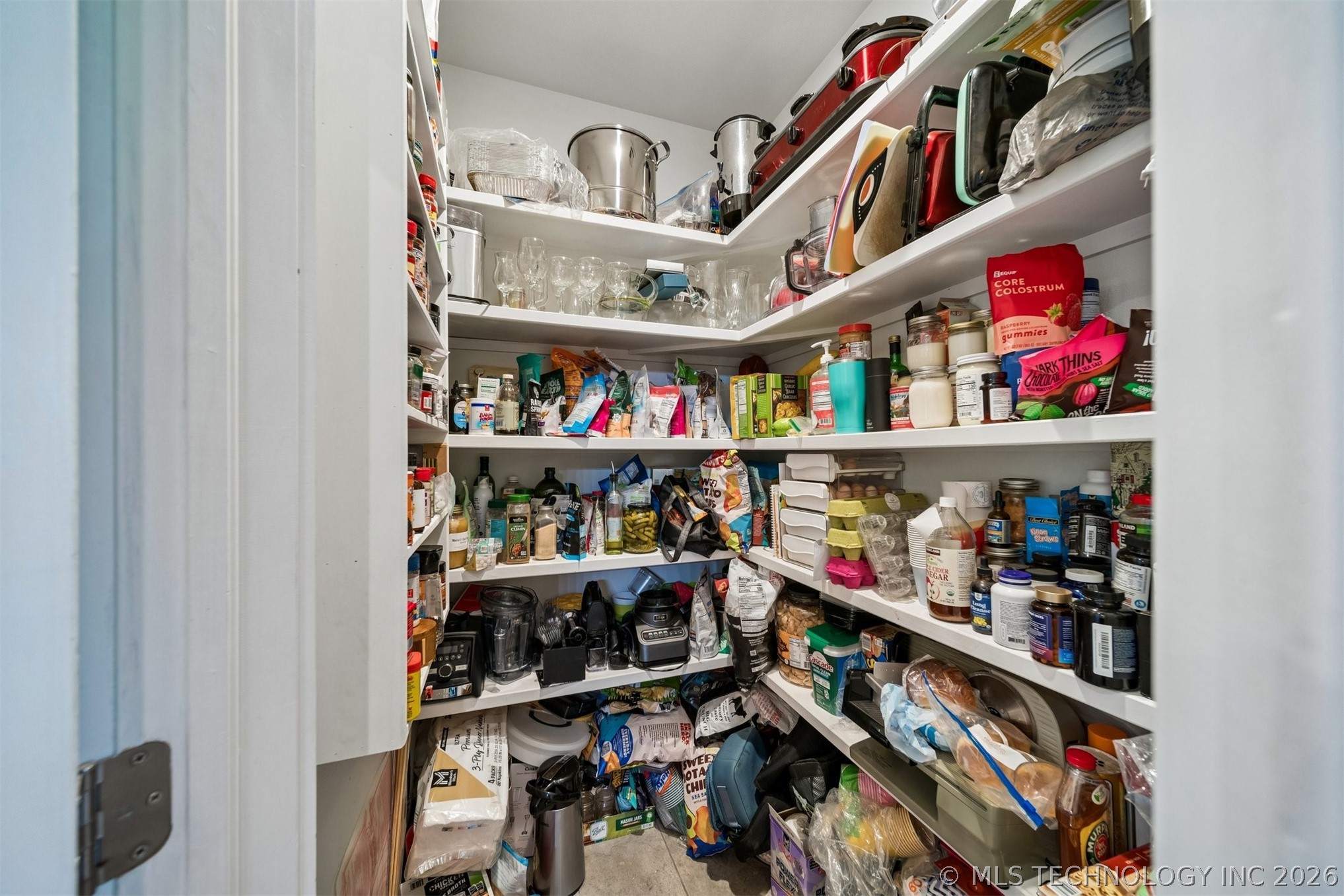 8116 Gary Drive Property Photo 20