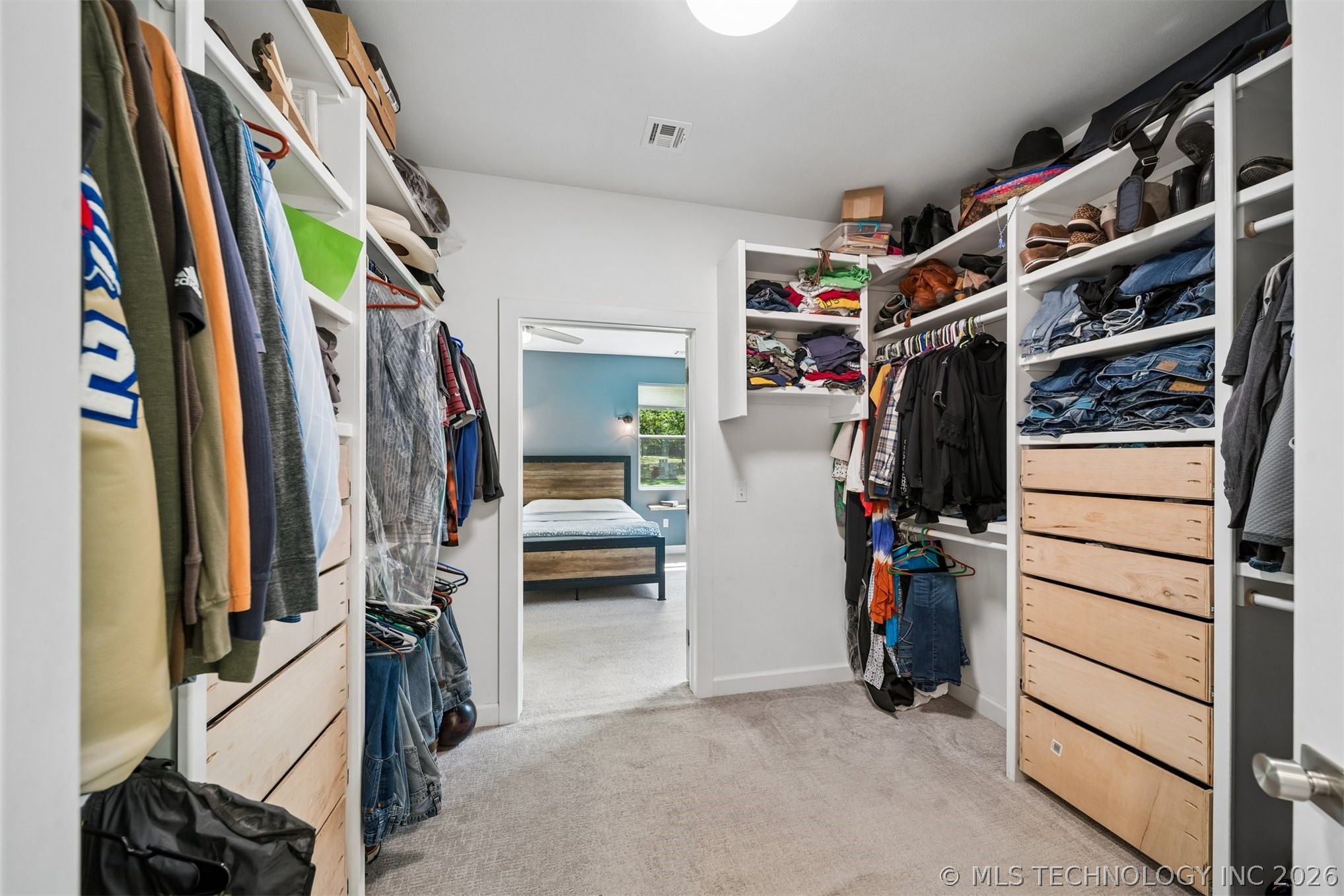 8116 Gary Drive Property Photo 25