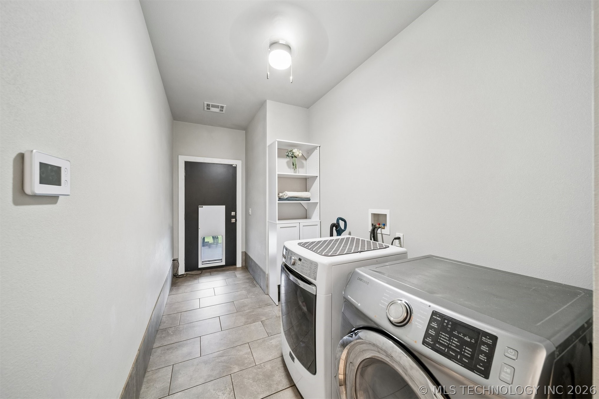 8116 Gary Drive Property Photo 33