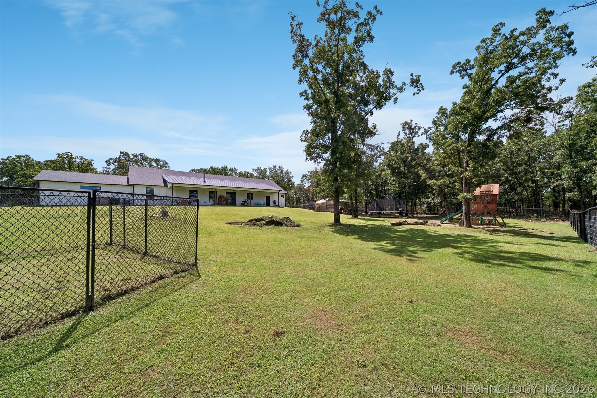 8116 Gary Drive Property Photo 46