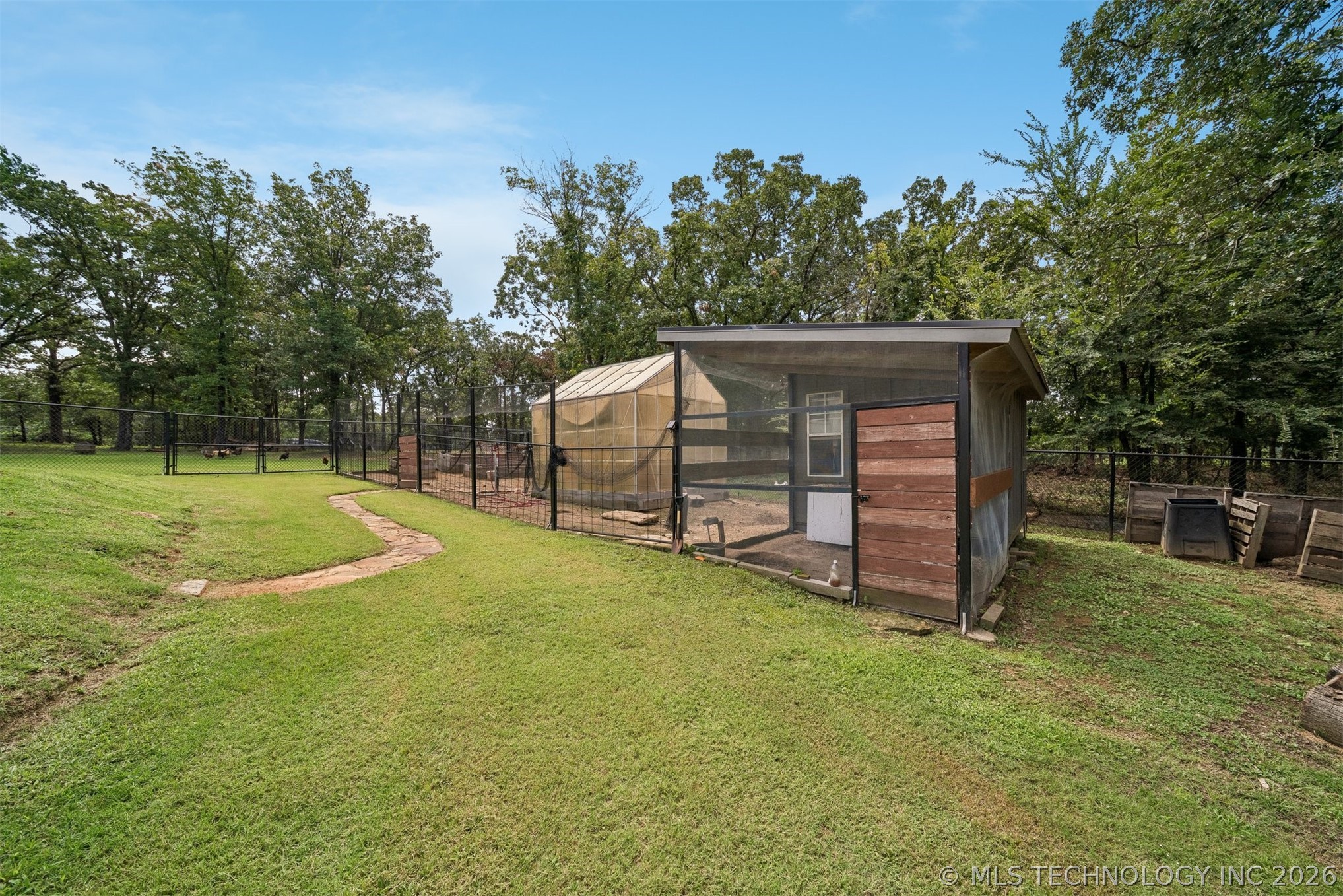 8116 Gary Drive Property Photo 47