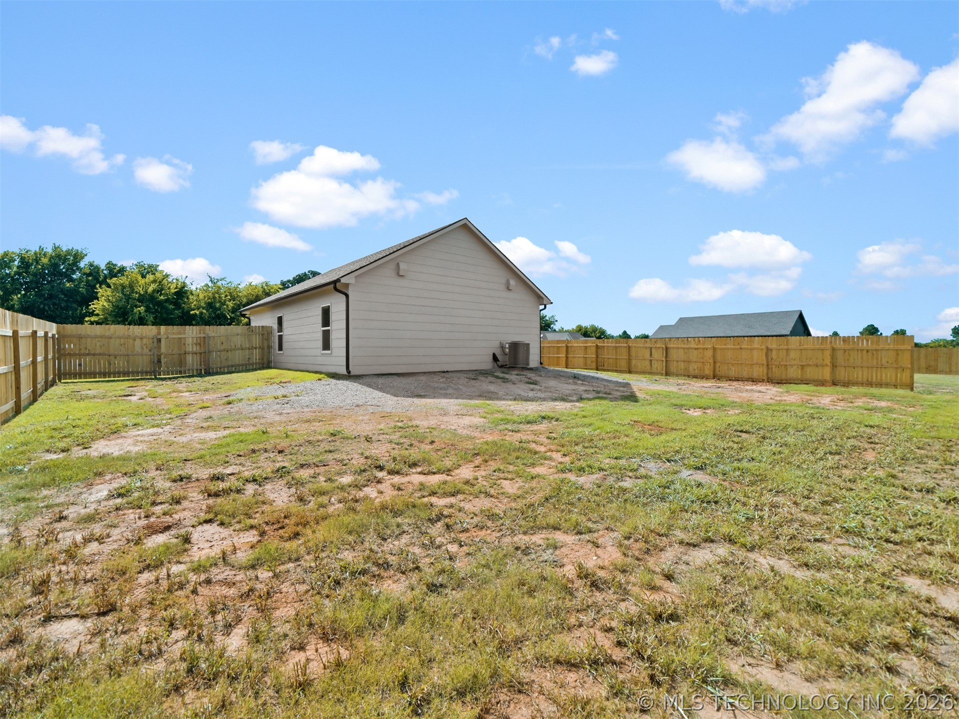 95 Aspen Circle Property Photo 3