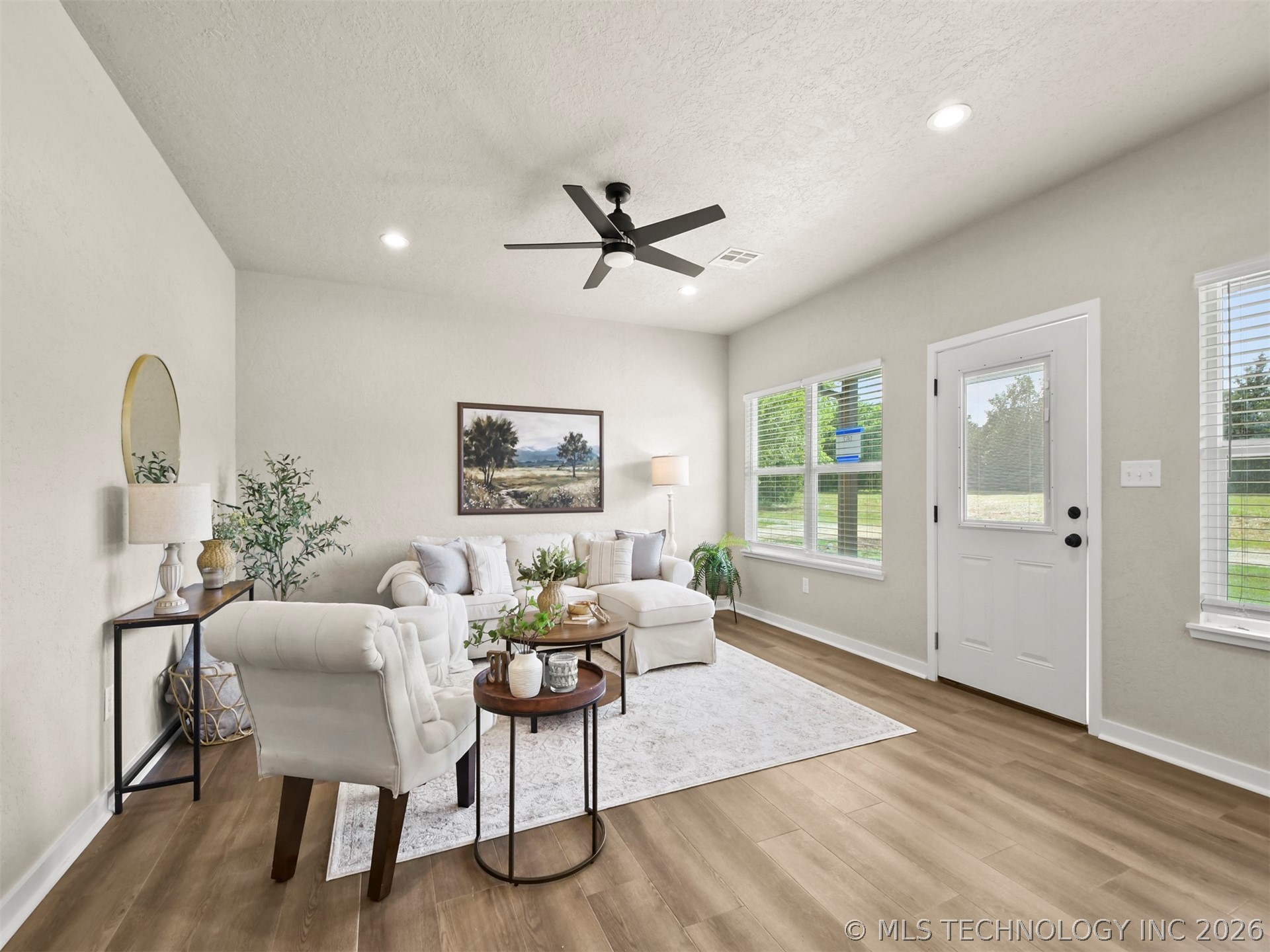 167 Aspen Circle Property Photo 2