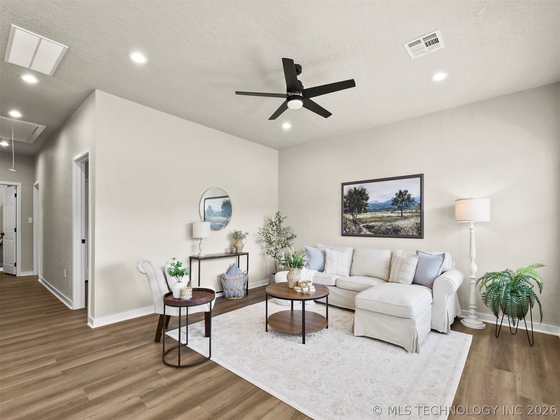 167 Aspen Circle Property Photo 7