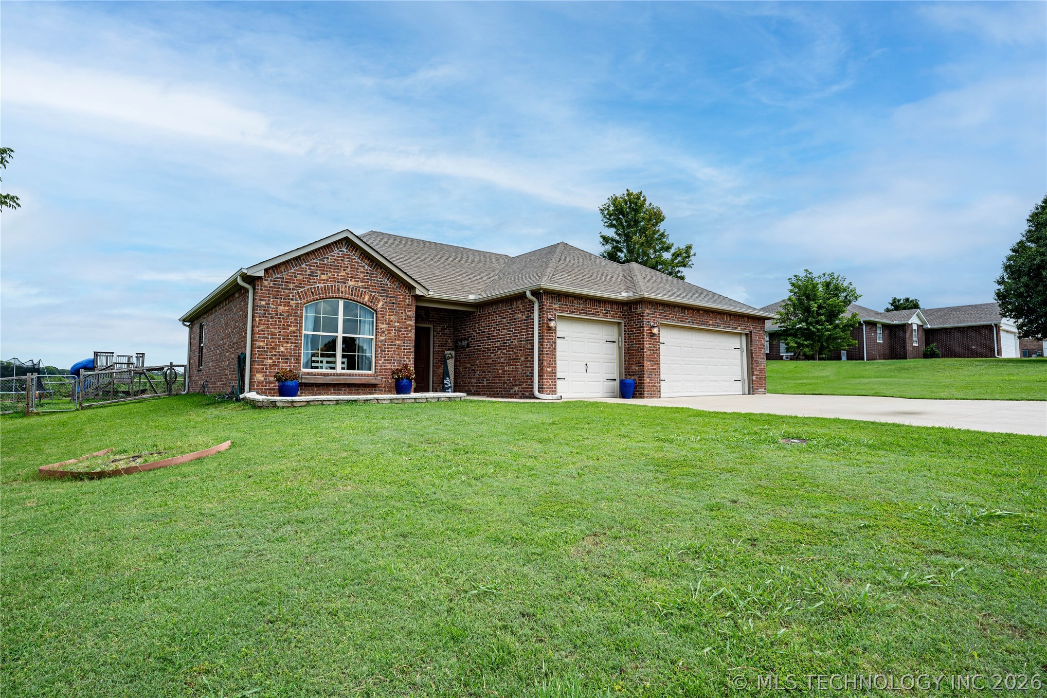 1431 Crestview Drive Property Photo 9