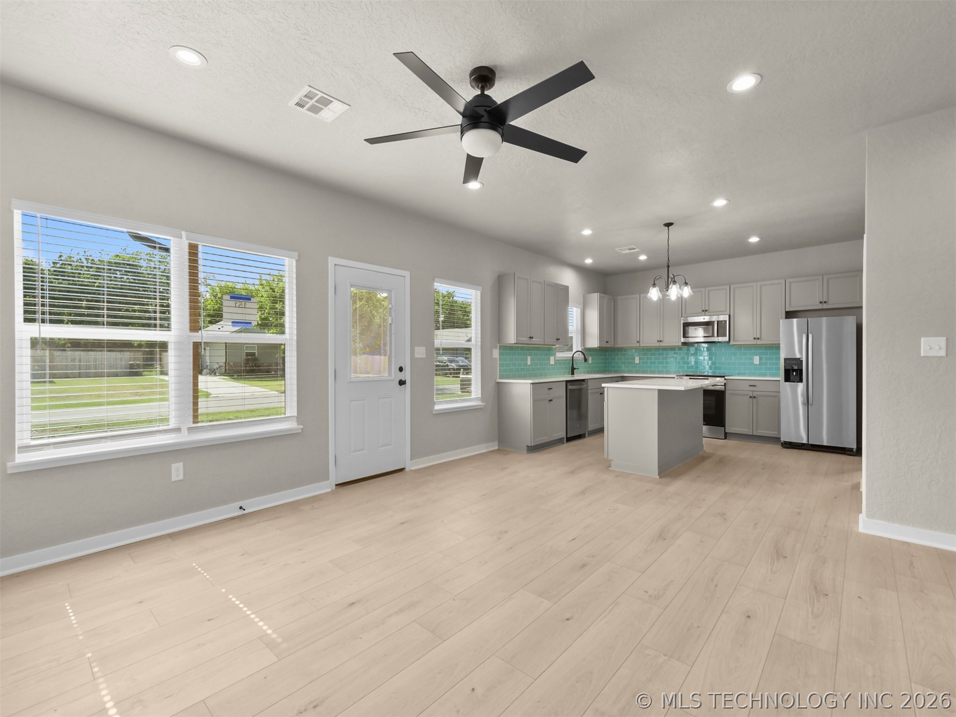 151 Aspen Circle Property Photo 4