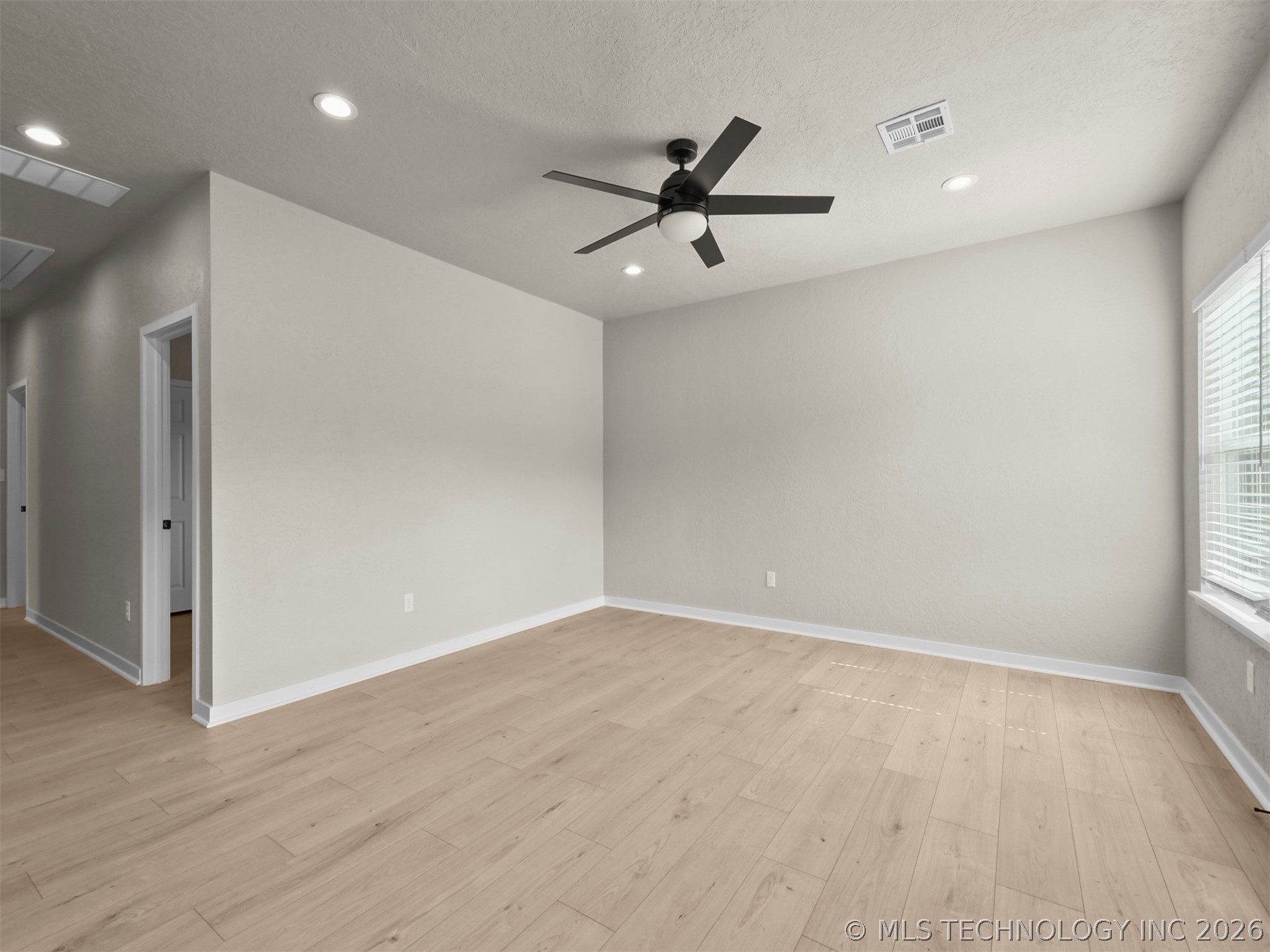 151 Aspen Circle Property Photo 6