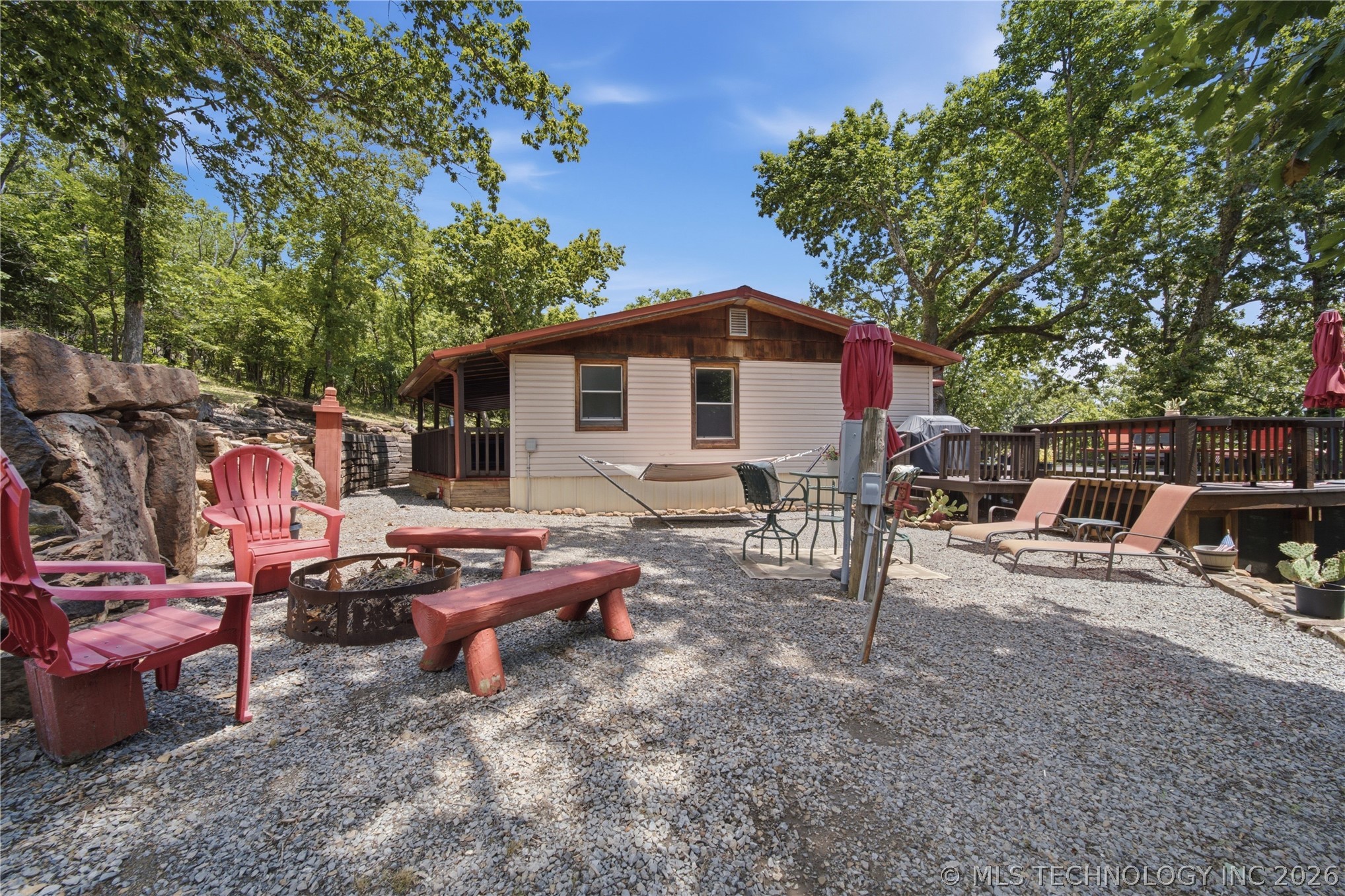 18422 W Lakewood Drive Property Photo 30