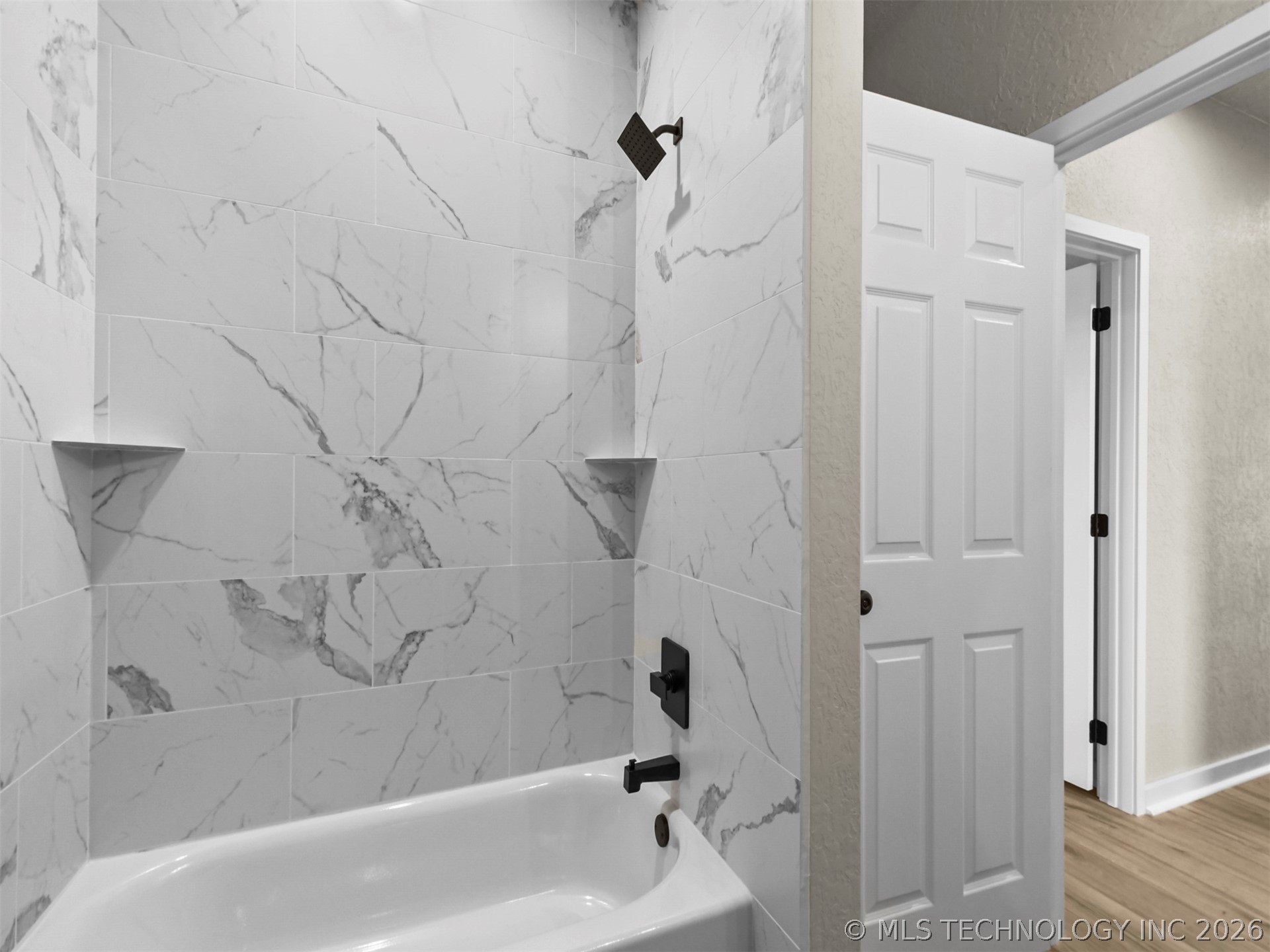 131 Aspen Circle Property Photo 17