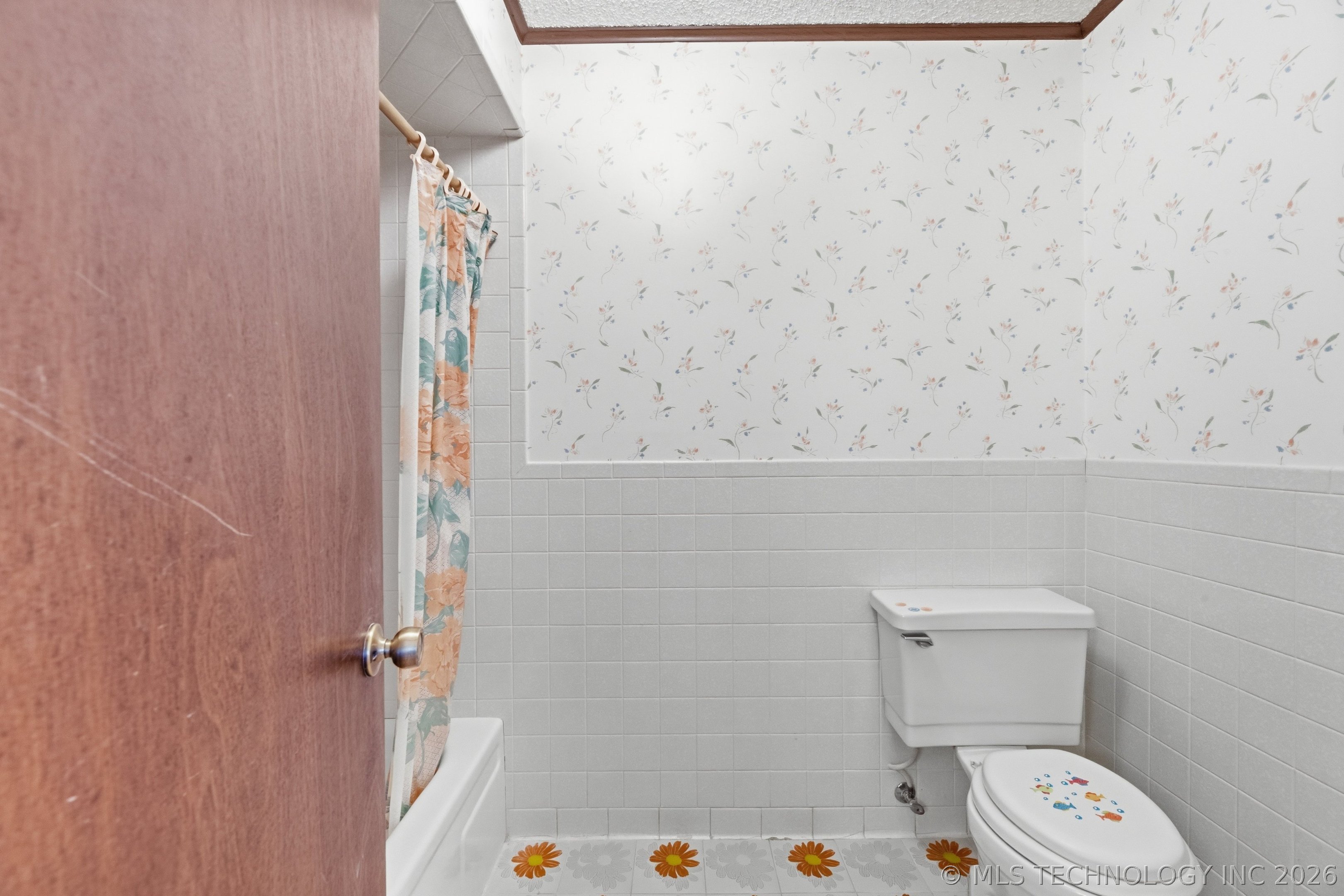 1077 Rolling Meadows Property Photo 17