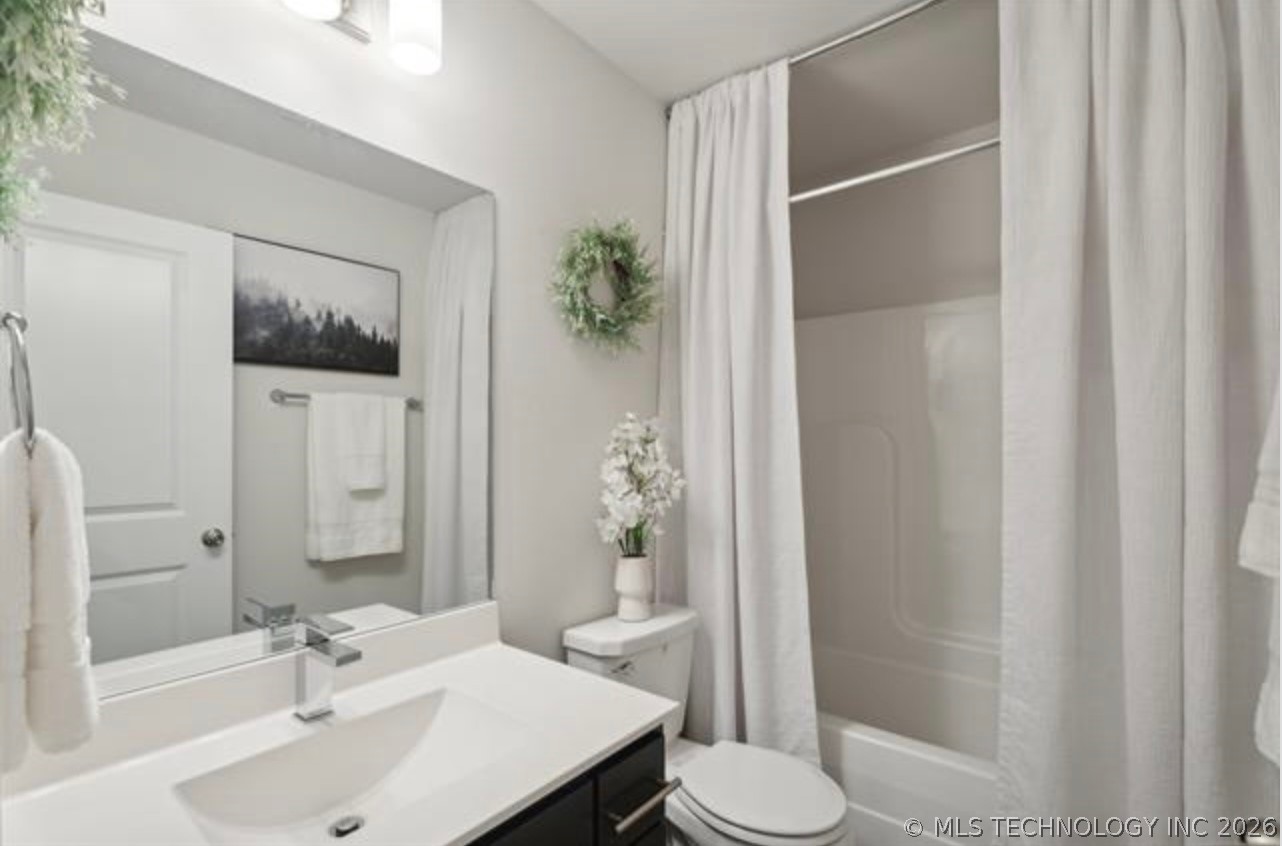3780 E 144th Place S Property Photo 17