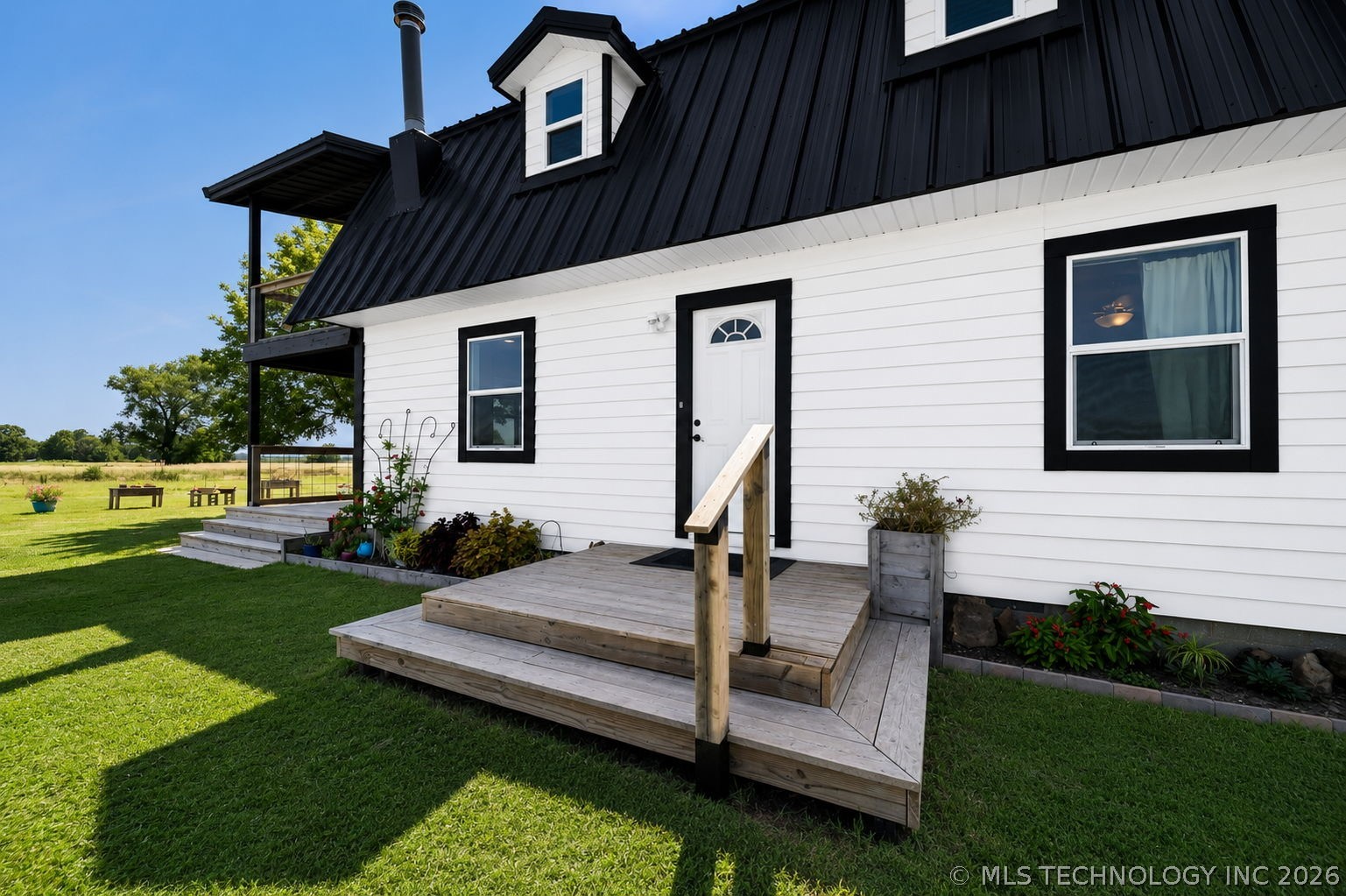 5083 N 3775 Property Photo 3