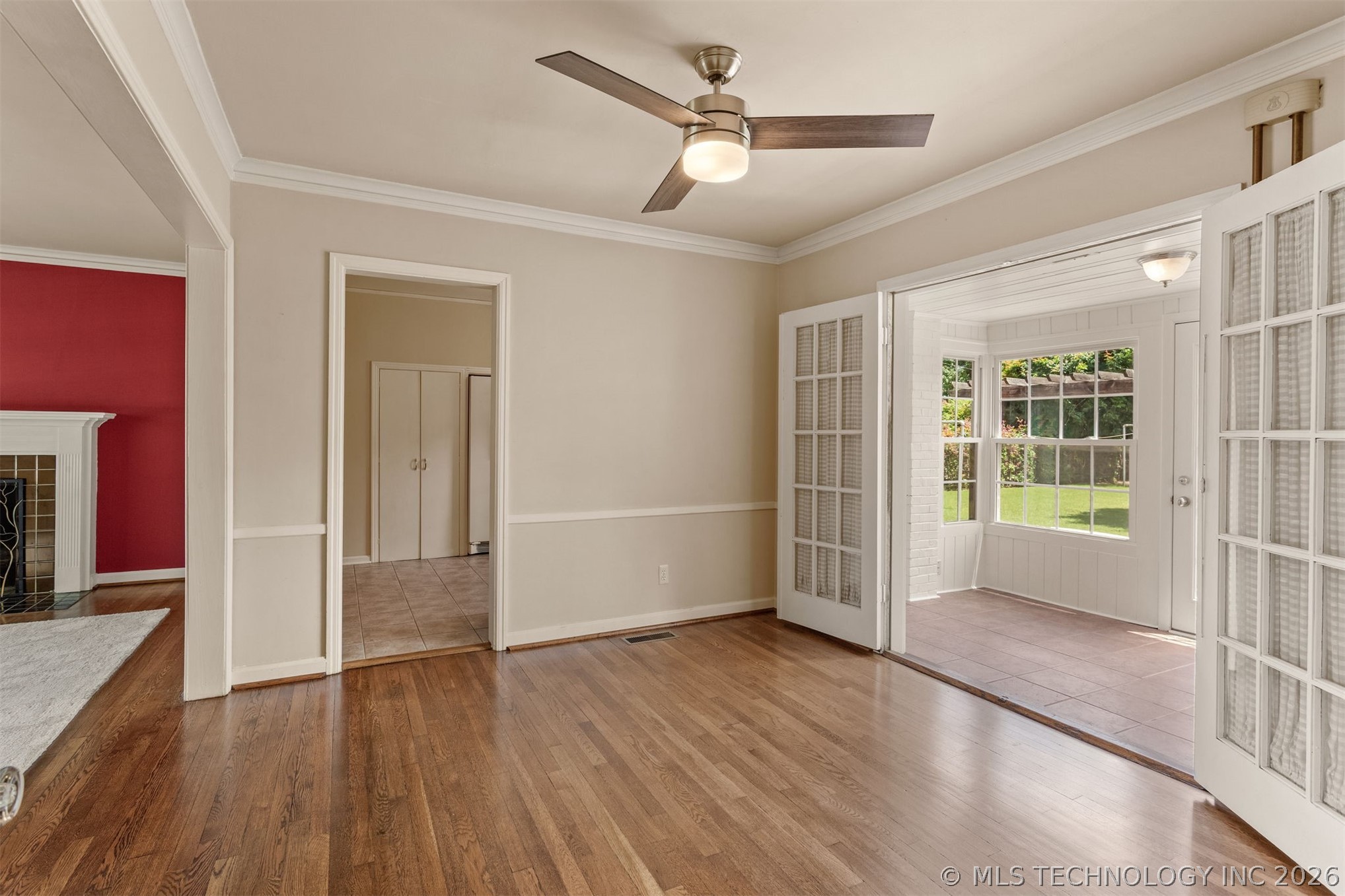 733 S Pittsburg Avenue Property Photo 10