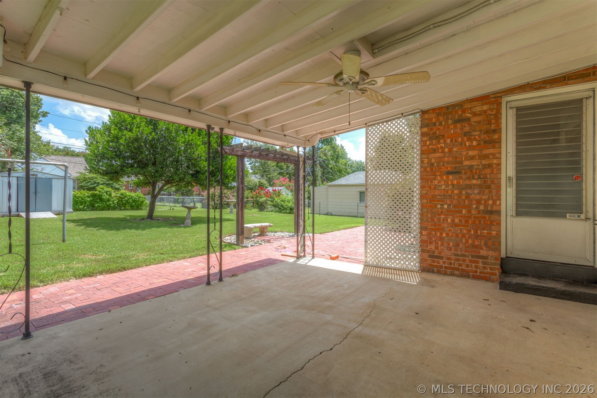 733 S Pittsburg Avenue Property Photo 30