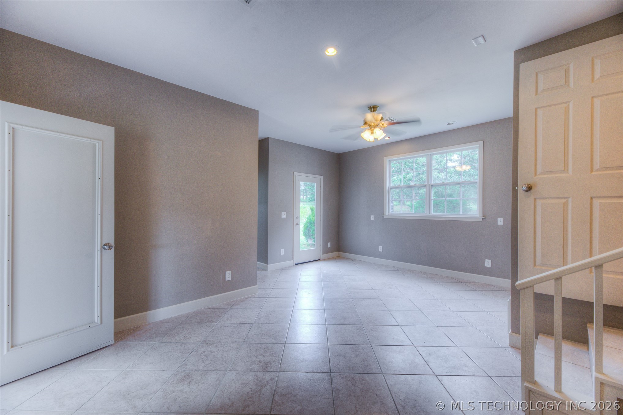 4912 S 165th West Avenue Property Photo 18