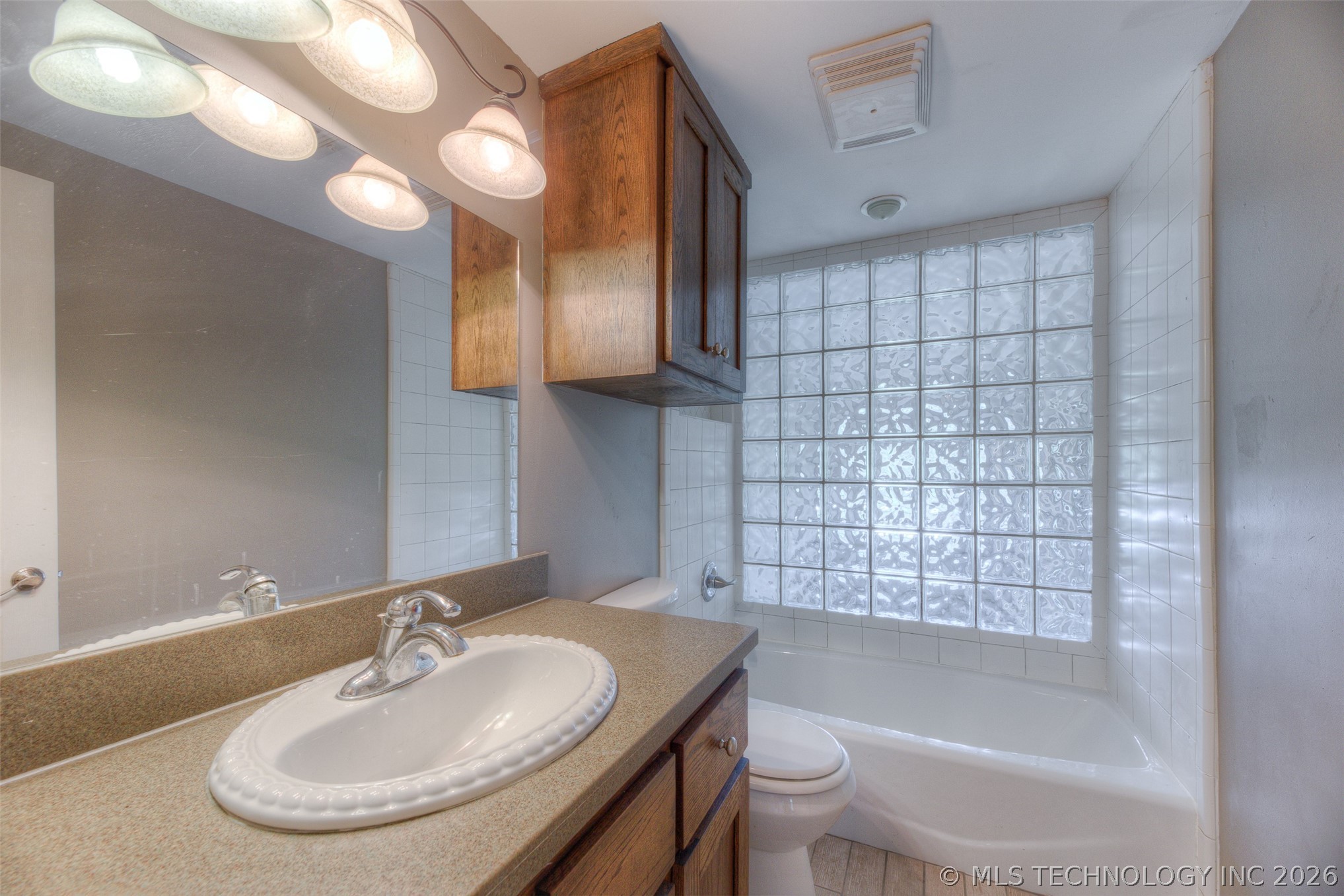 4912 S 165th West Avenue Property Photo 25
