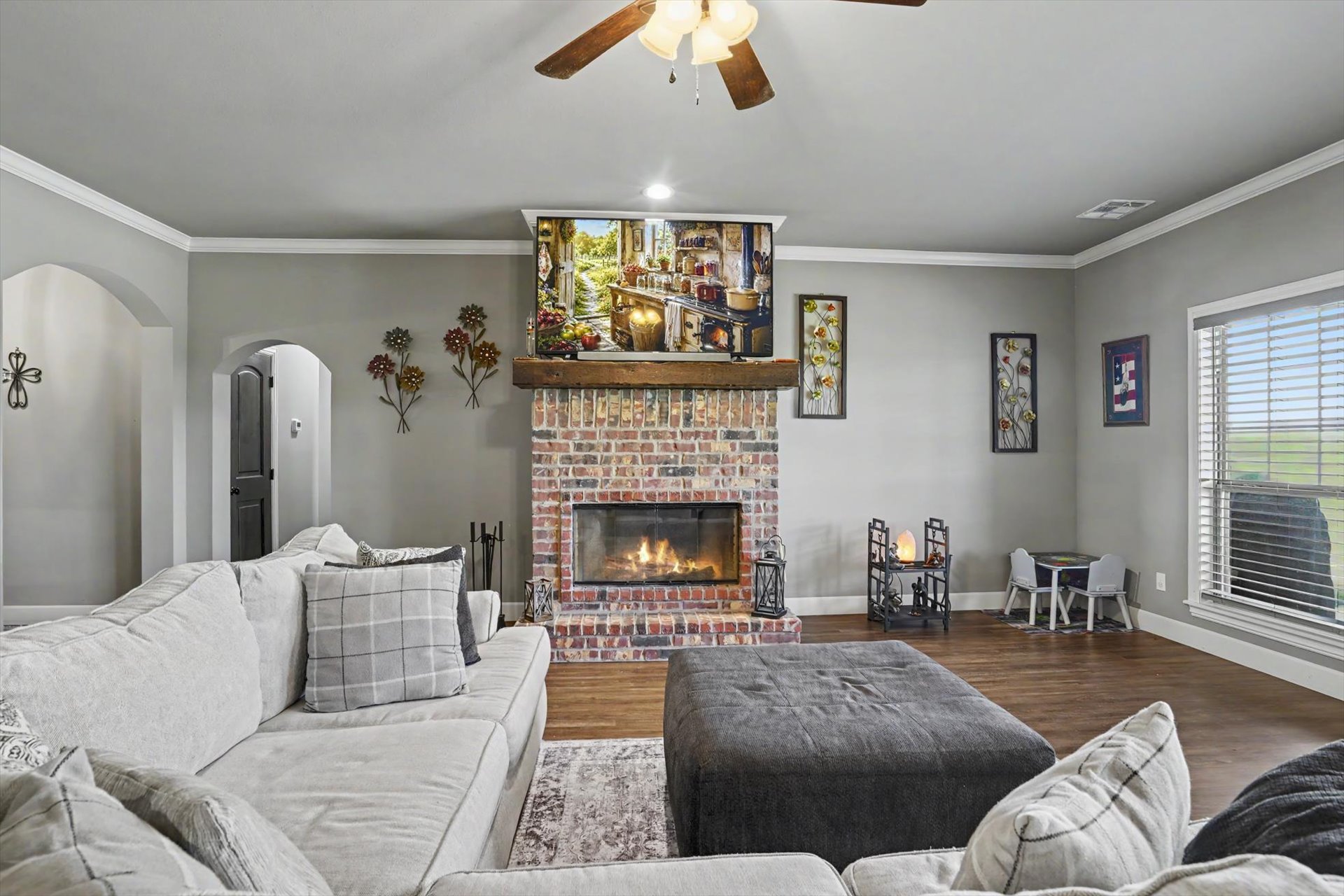 19217 S Coyote Drive Property Photo 4
