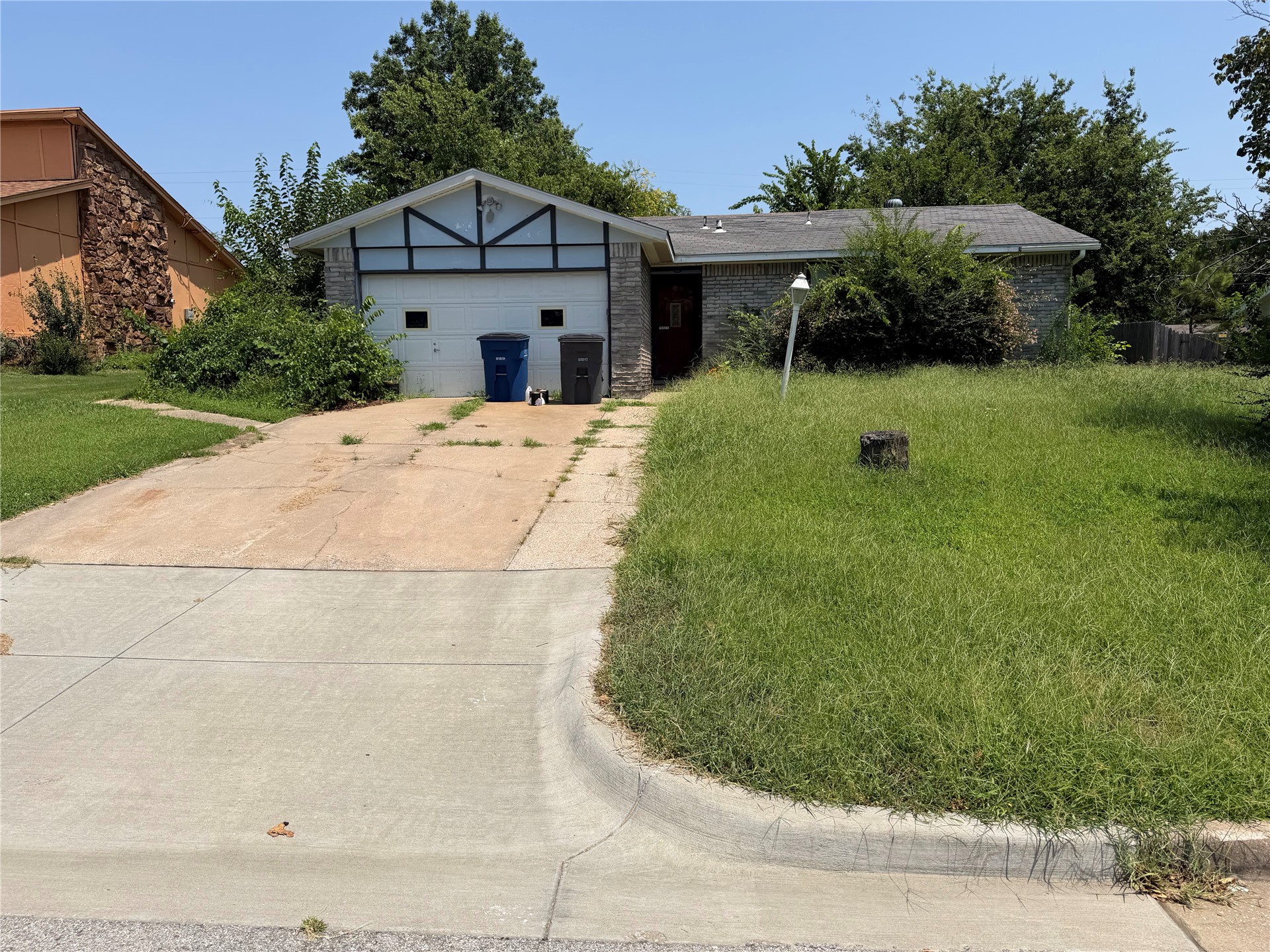 671 N 28th West West Place