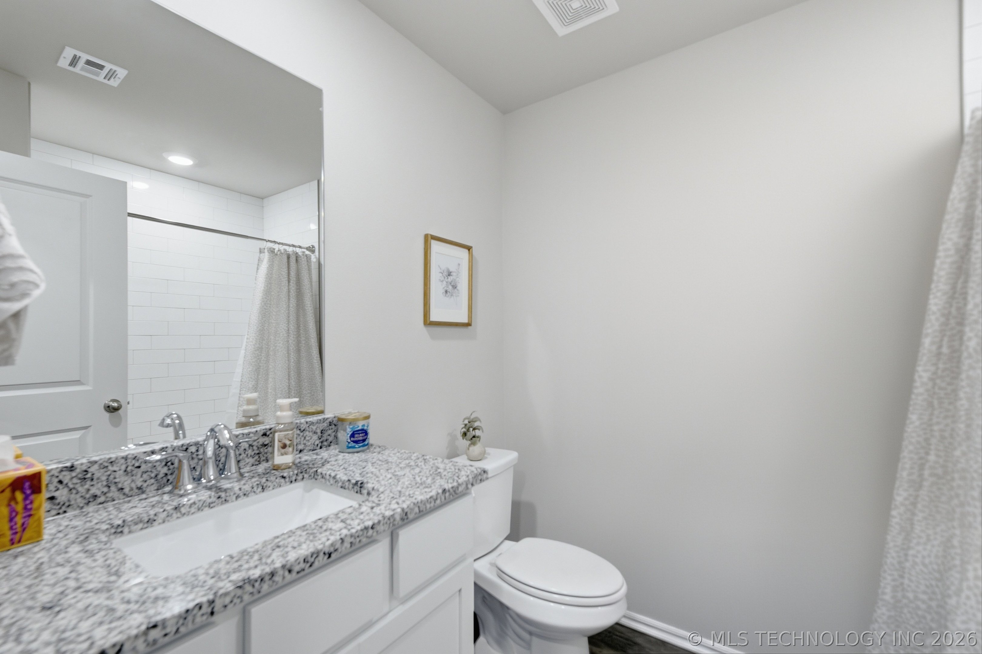 2406 W 30th Street N Property Photo 67