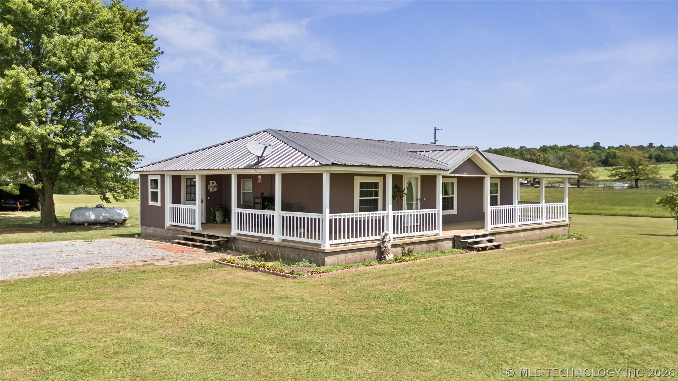 9348 W 620 Road Property Photo 3