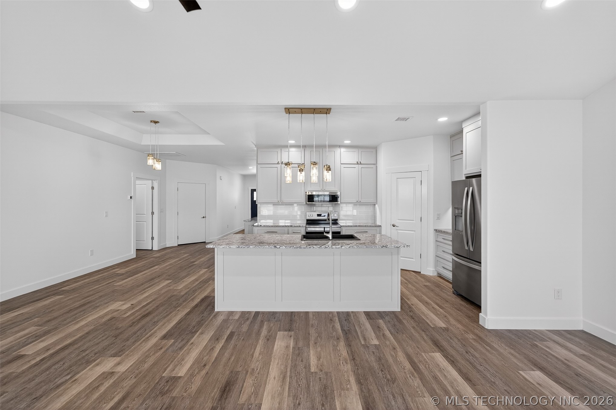 207 Lindsey Avenue Property Photo 15