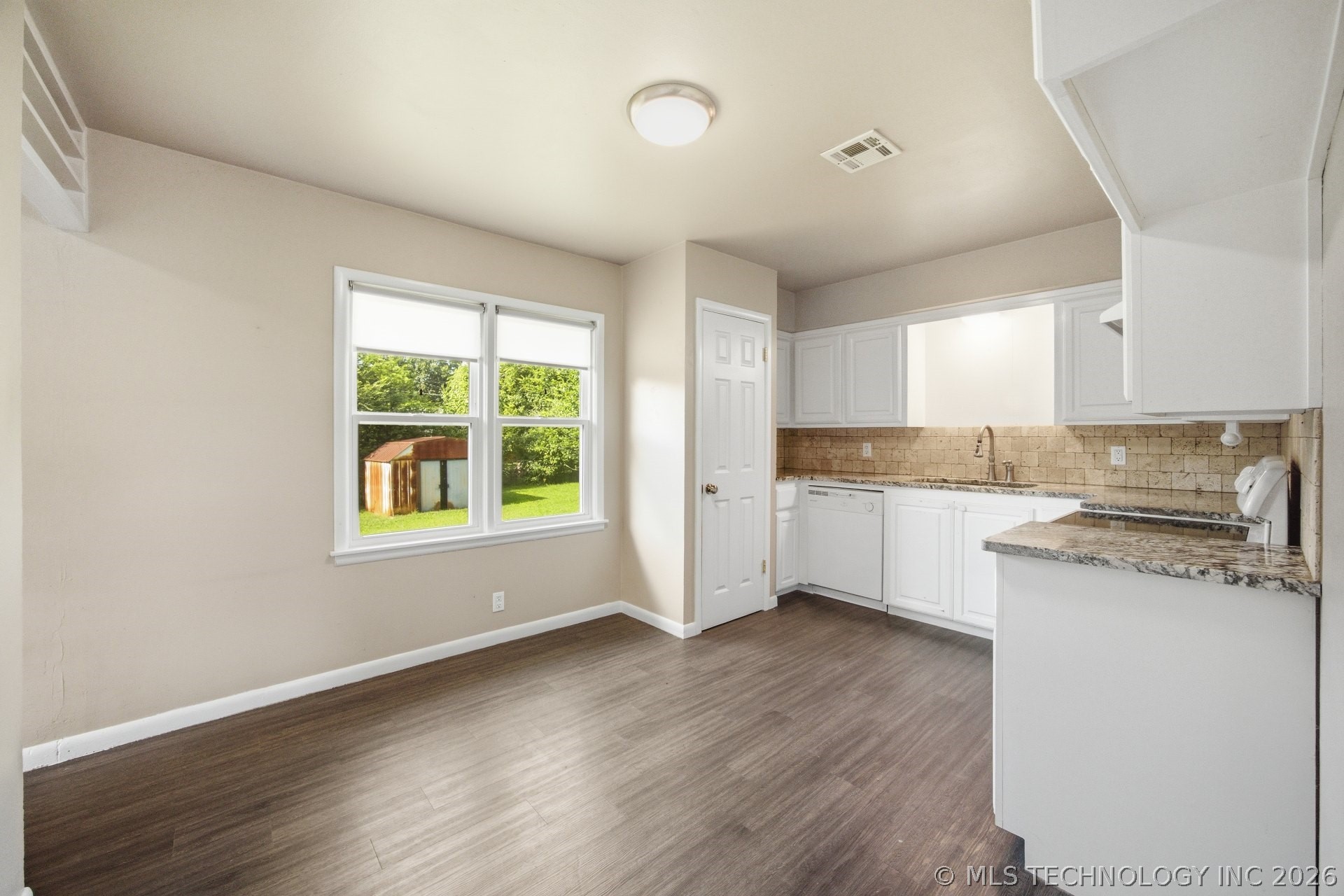 1311 Vieux Property Photo 7