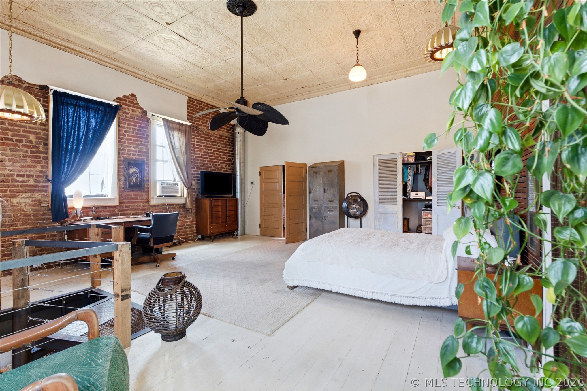 3 S Main Property Photo 30