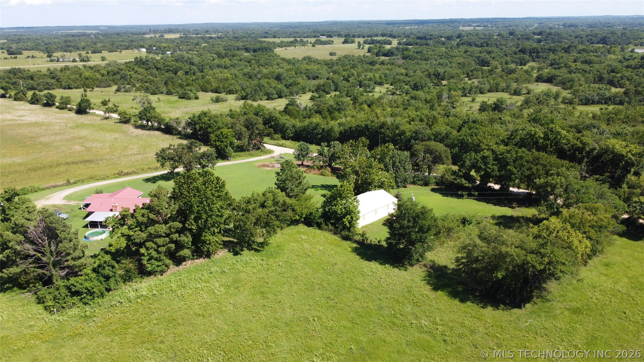 371126 E 990 Road Property Photo 5