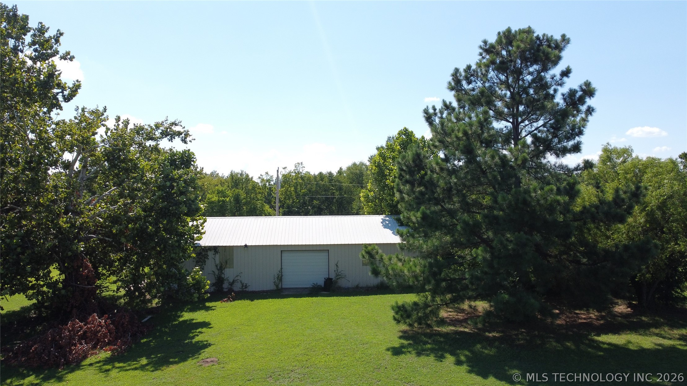 371126 E 990 Road Property Photo 10