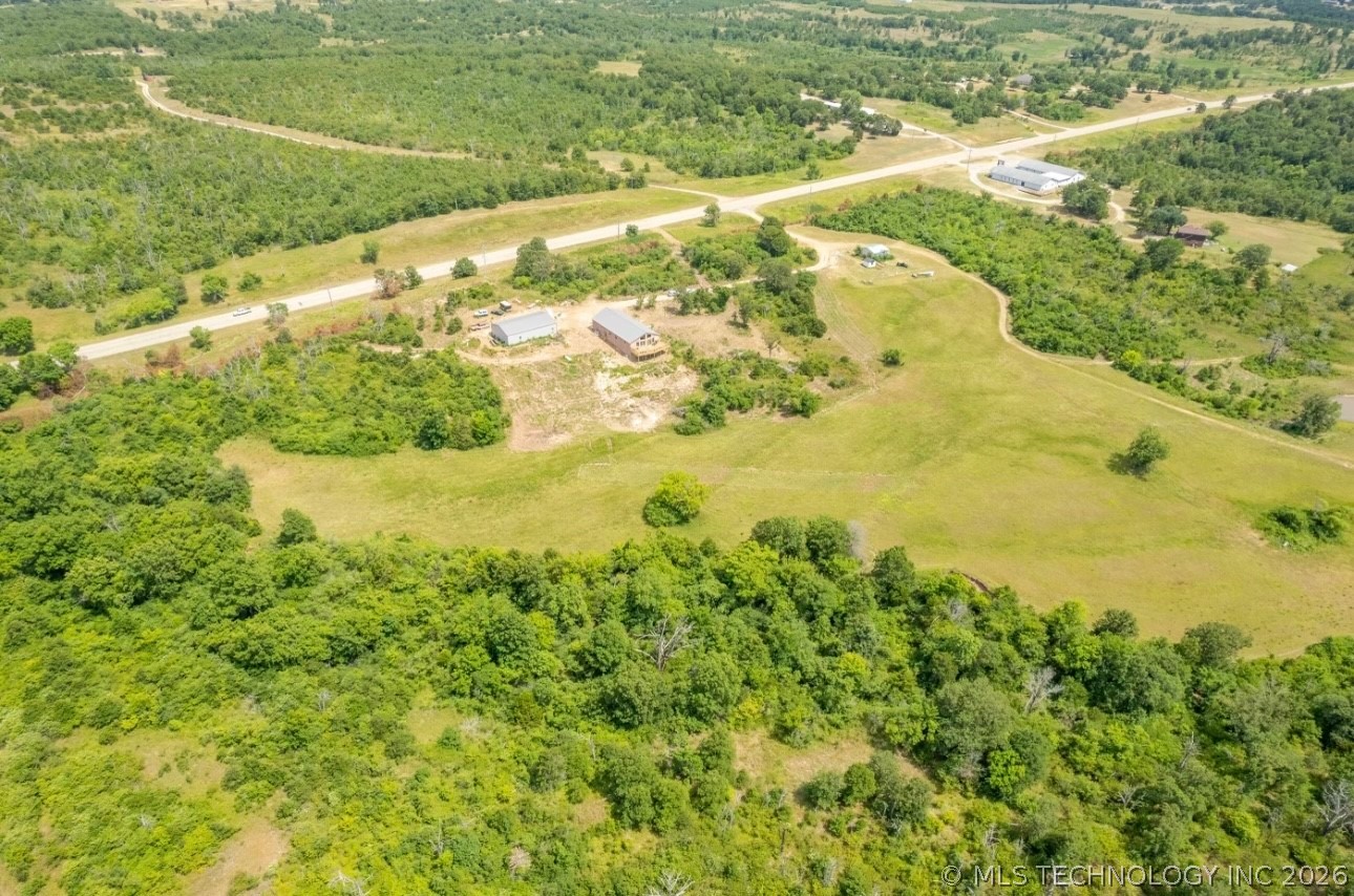 9794 S Hwy 48 Property Photo 3