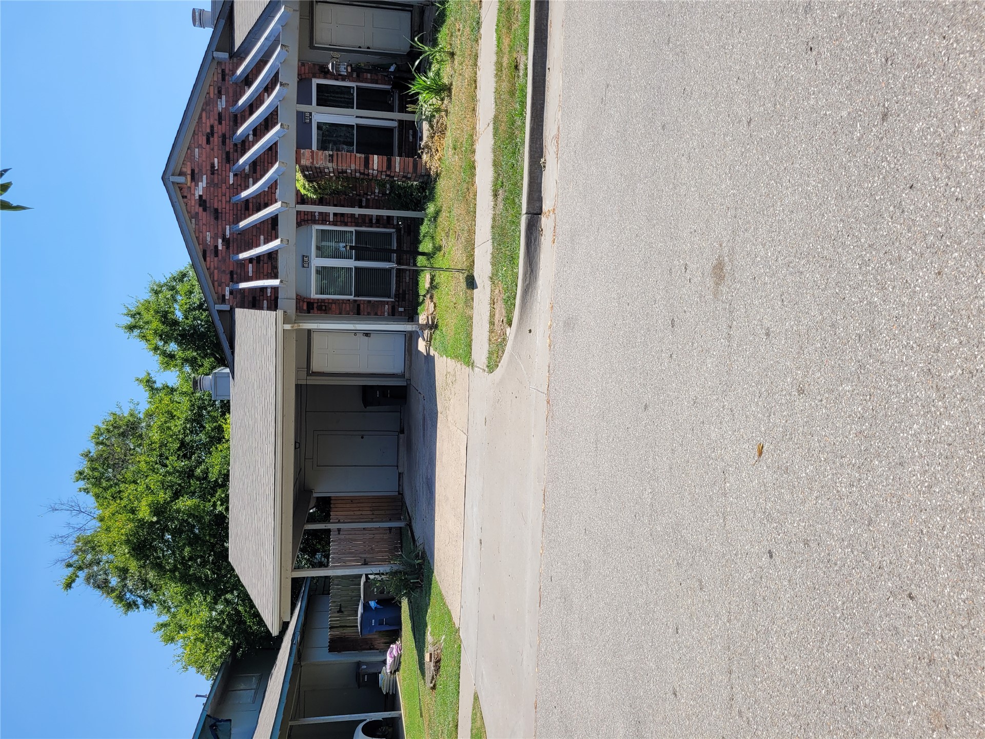 10814 E 15th Place Property Photo 1
