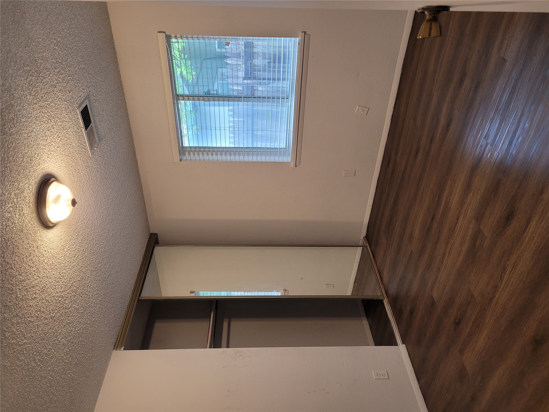 10814 E 15th Place Property Photo 3