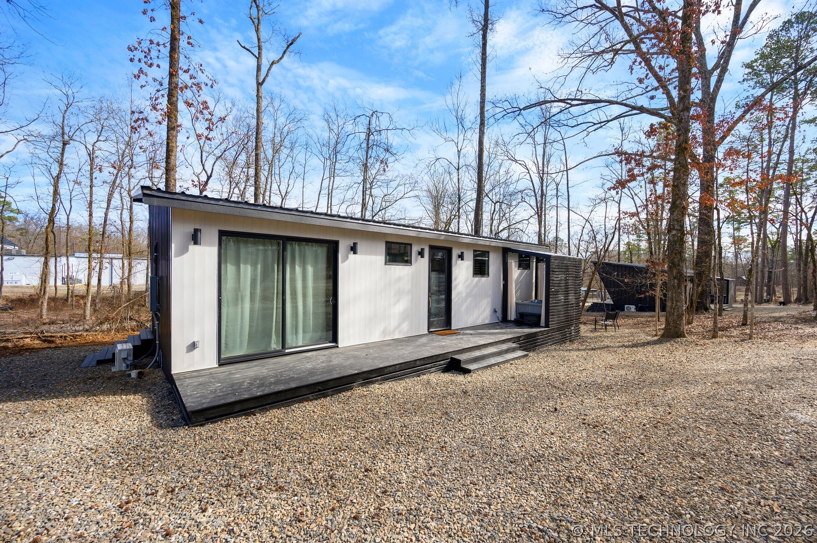 30 Happy Place Property Photo 1