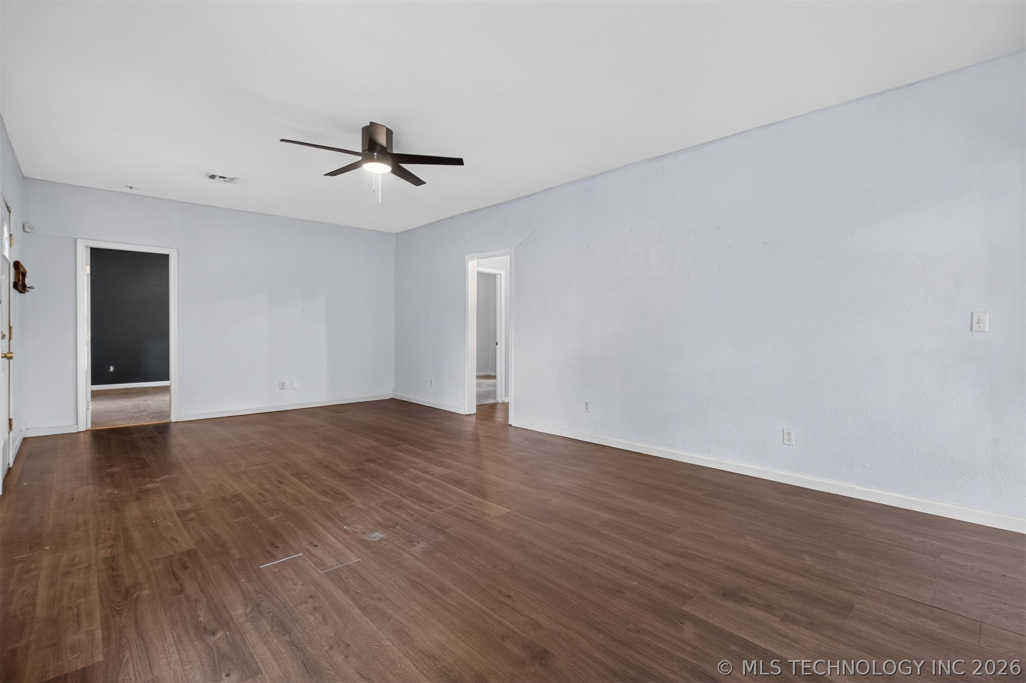 319 W Bryan Avenue Property Photo 7