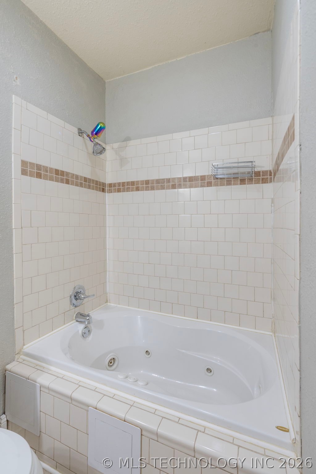 319 W Bryan Avenue Property Photo 21