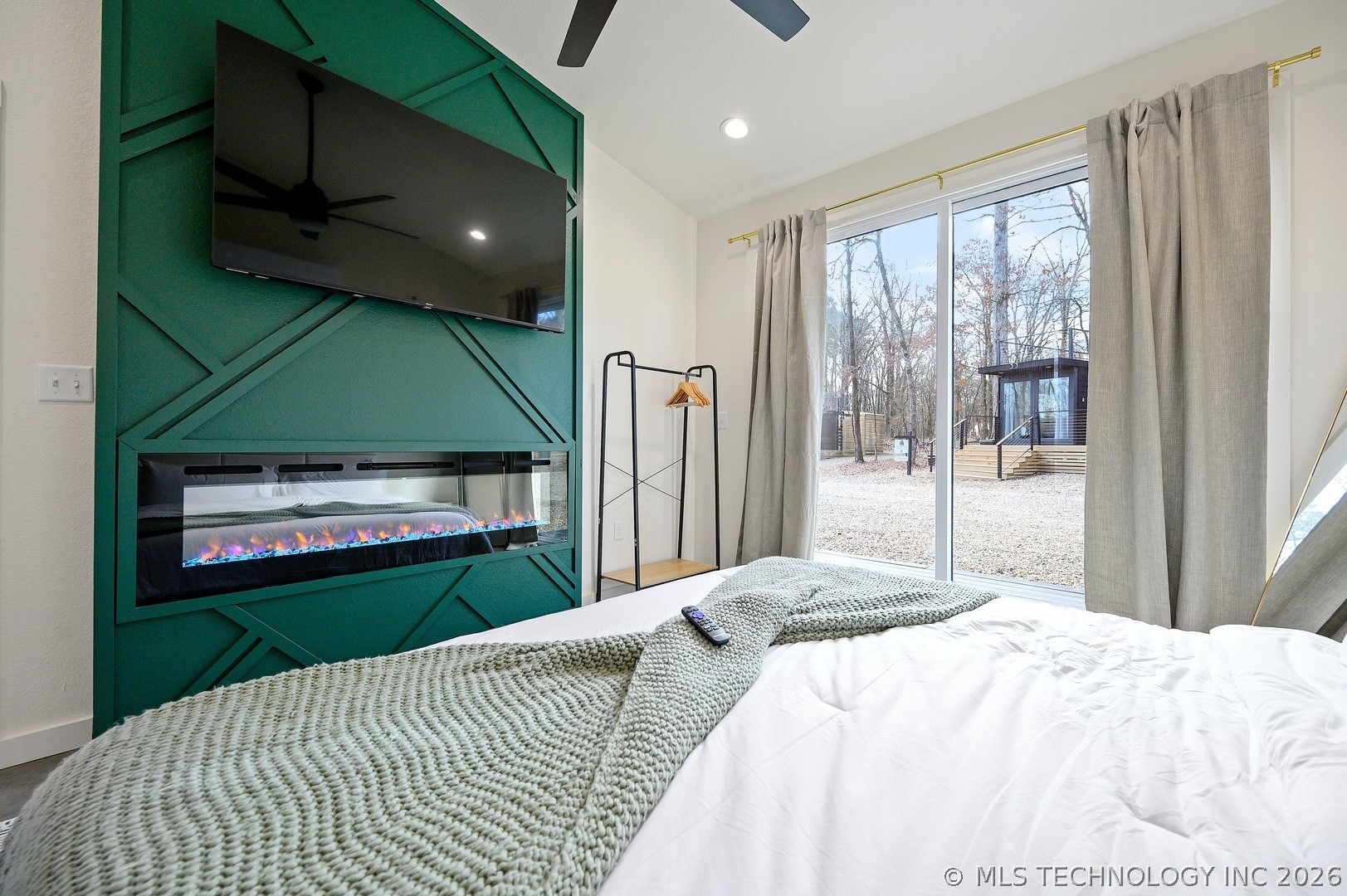 62 Happy Place Property Photo 10