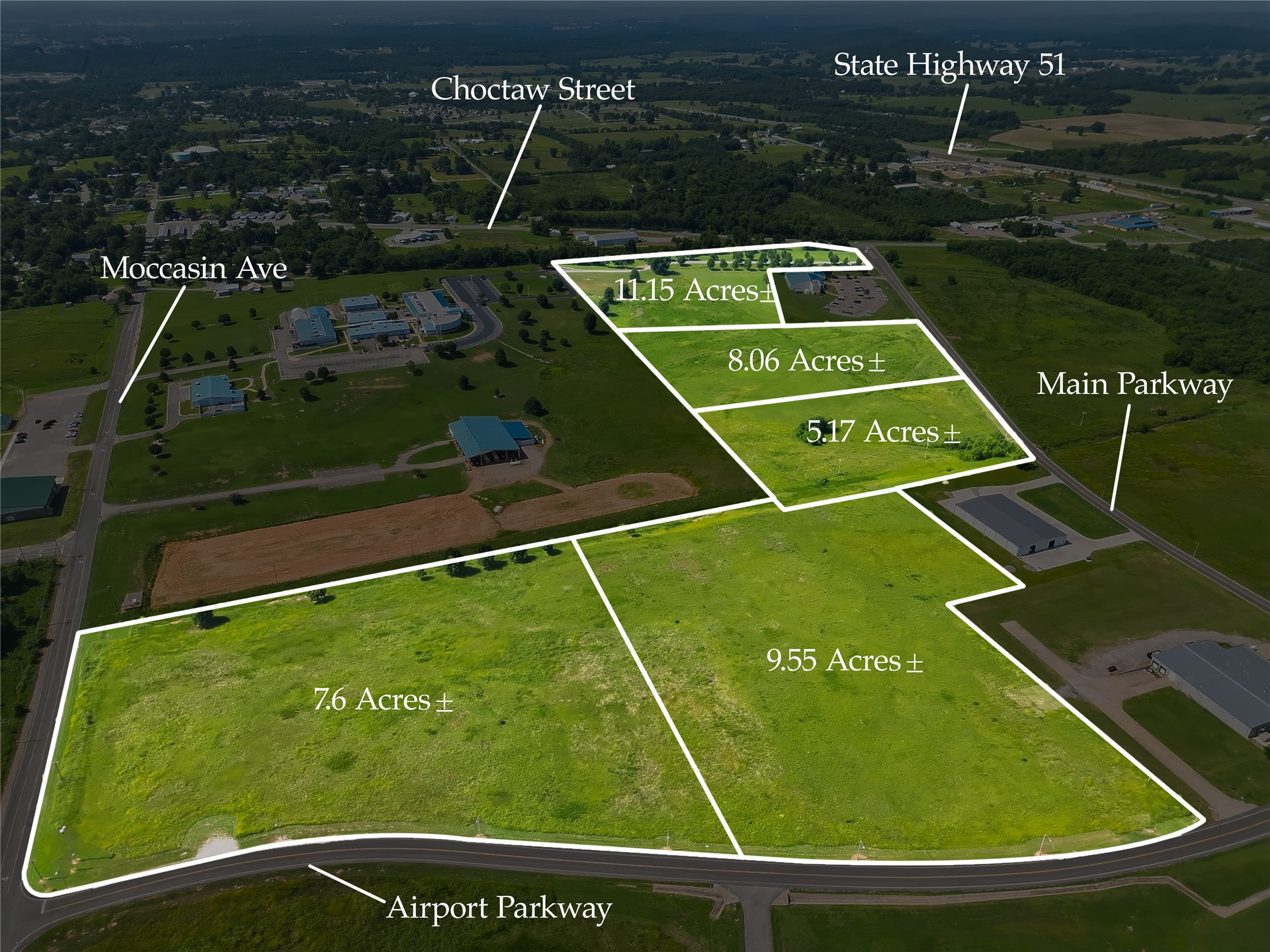 220 Main Parkway Property Photo 11