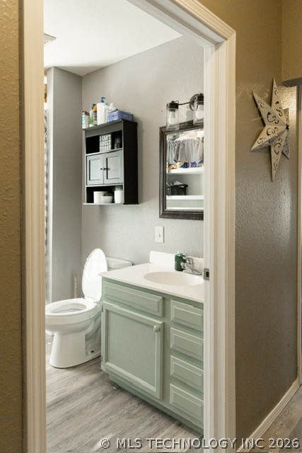 512 W Wall Property Photo 10