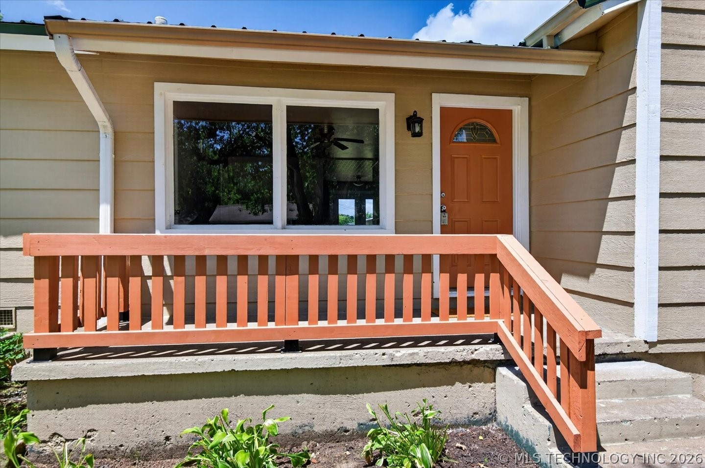 119 Mockingbird Property Photo 4