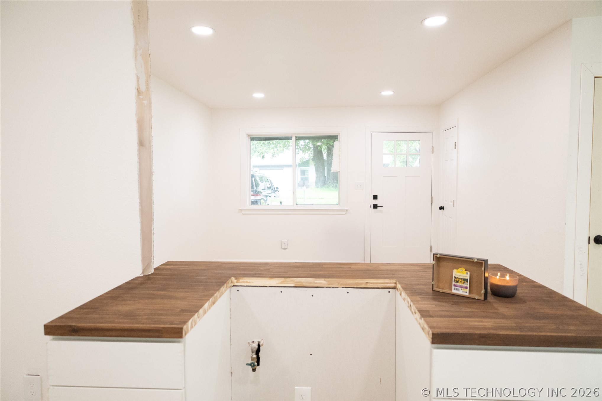 909 W El Paso Place Property Photo 15