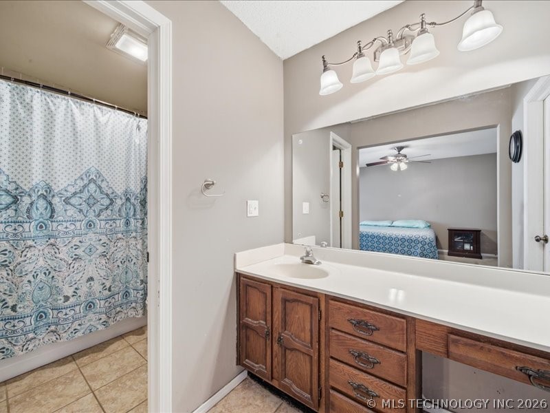 25 Village Circle Property Photo 9