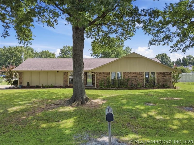 25 Village Circle Property Photo 13