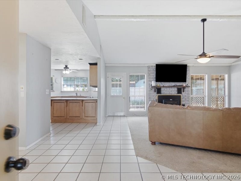 25 Village Circle Property Photo 17