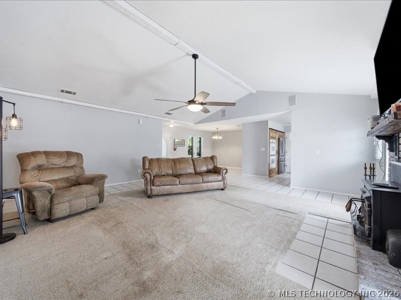 25 Village Circle Property Photo 20