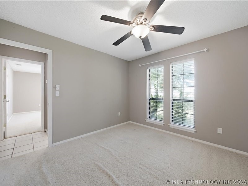 25 Village Circle Property Photo 35
