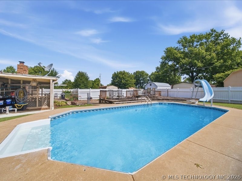 25 Village Circle Property Photo 36