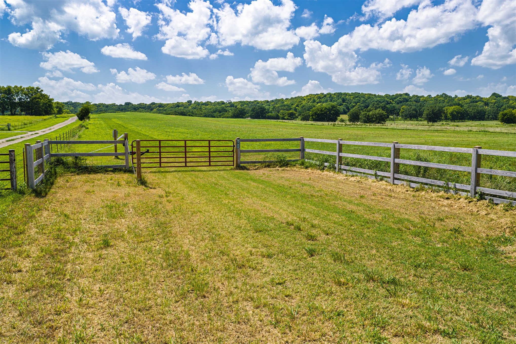 9788 4160 Road Property Photo 6