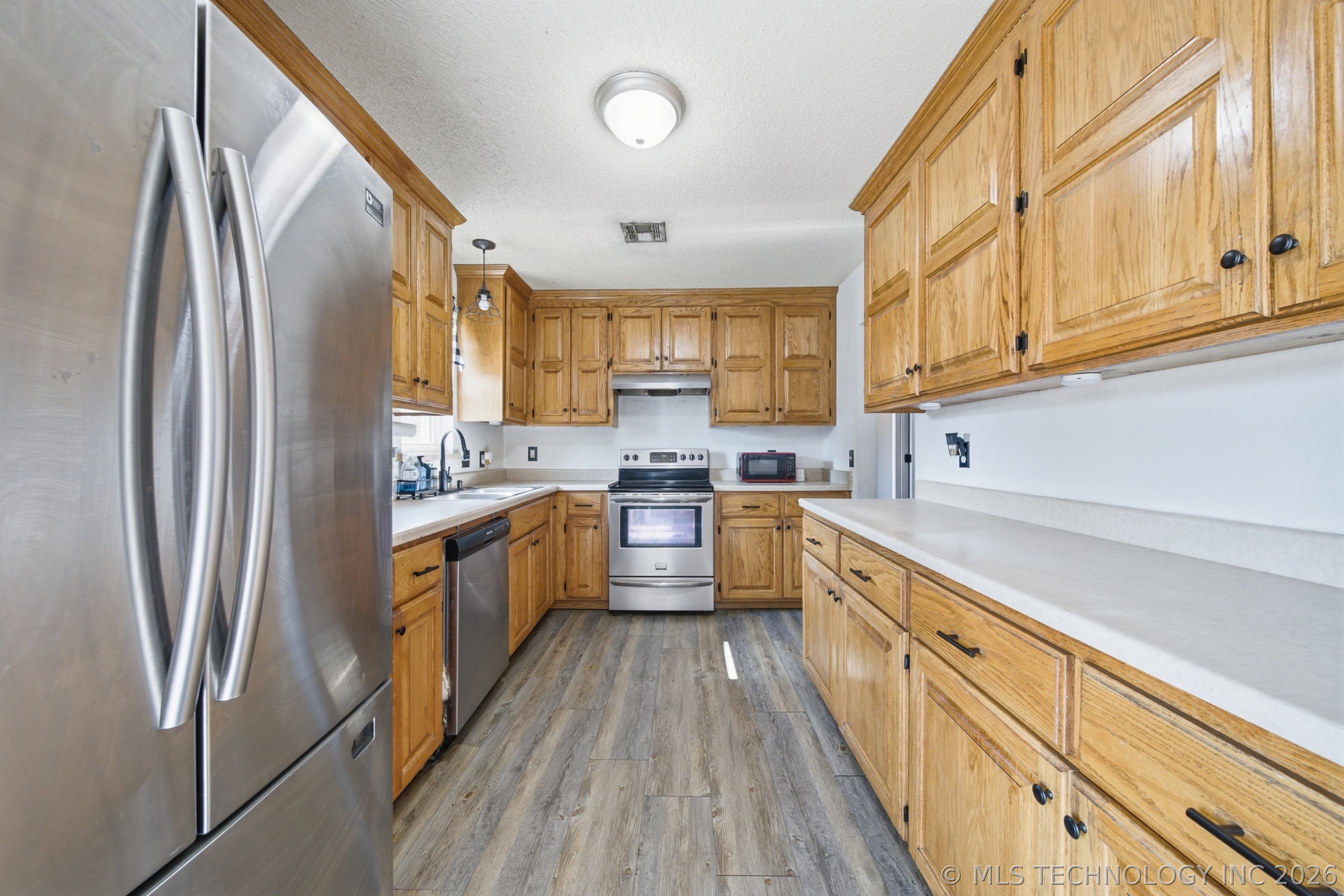 111 S 6th Street Property Photo 13